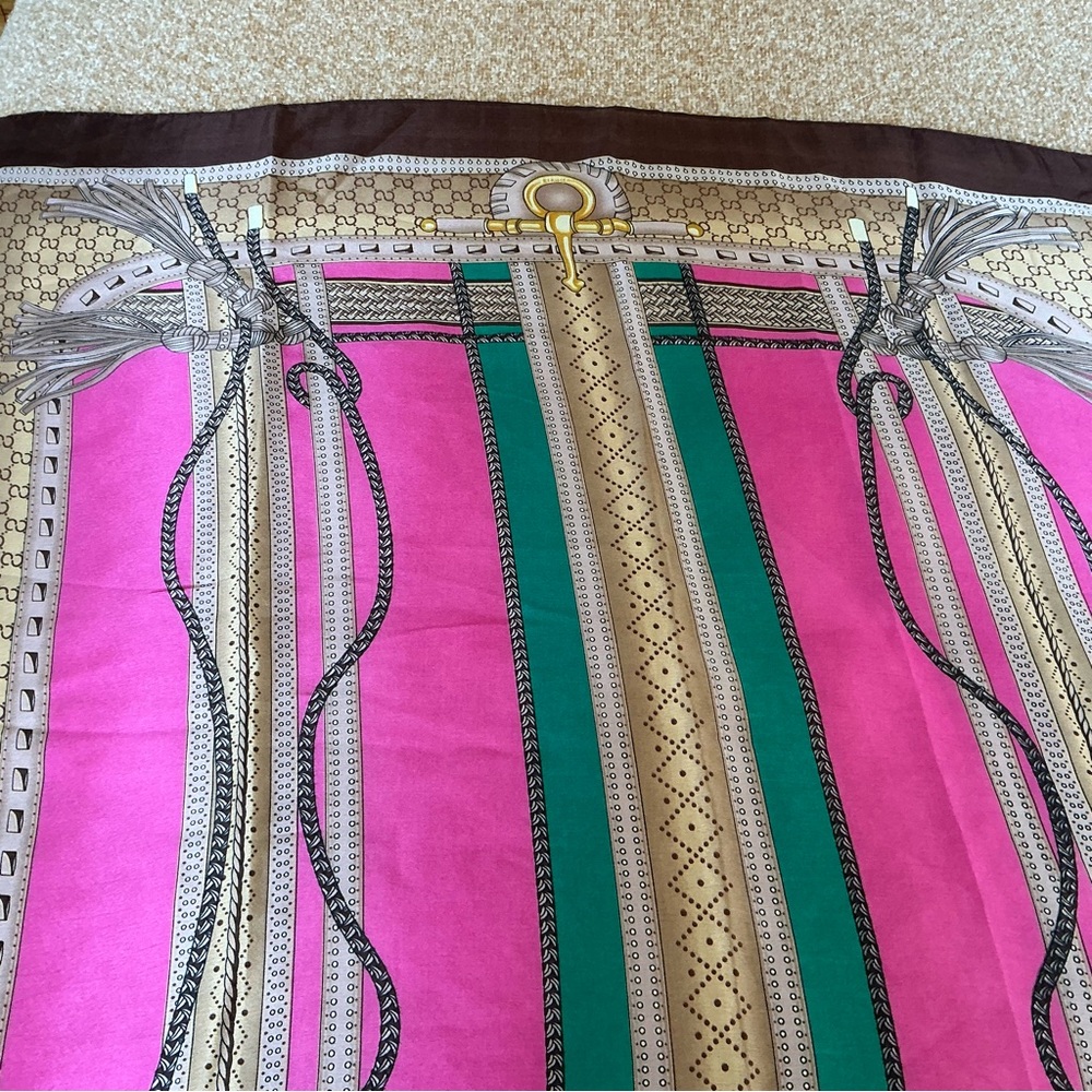 Luxurious Fashion Scarf Colorful Printed Vibrant Silky Long Scarf New - Picture 10 of 12